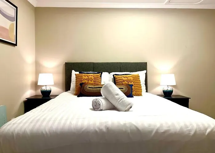 Fab Oxford City Centre Apartment Sleeps 6 With
